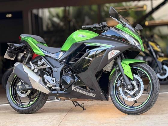 KAWASAKI NINJA 300 